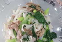 Phở áp chảo khuôn 8x1mm/Sauteed rice noodles